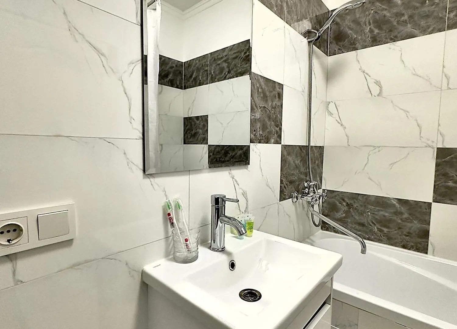 Apartment Тулебаева 49/1 Almaty